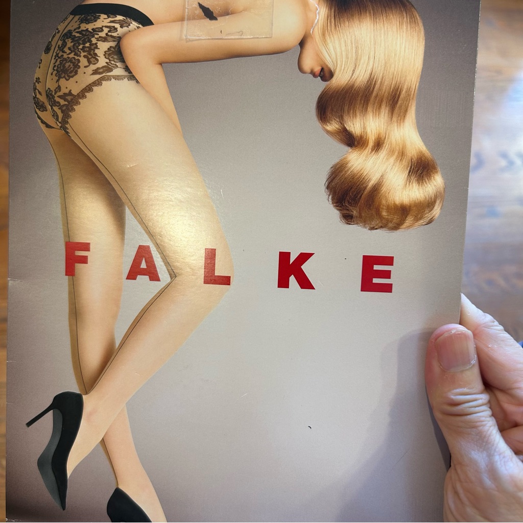 Sexy Hotfalke Women's 20 Den Sheer Tights Footed Amazon Floral Size Small — image 4 of 8